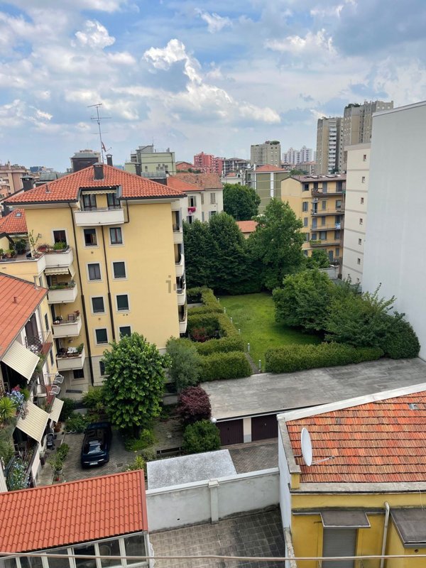 appartamento in vendita a Milano in zona Niguarda