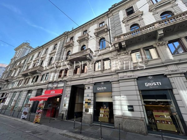 ufficio in vendita a Milano in zona Centro Storico