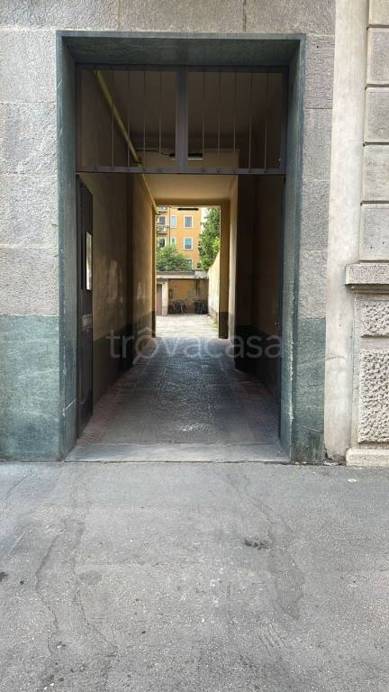 box auto in vendita a Milano in zona Città Studi
