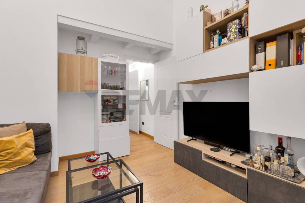 appartamento in vendita a Milano in zona Città Studi
