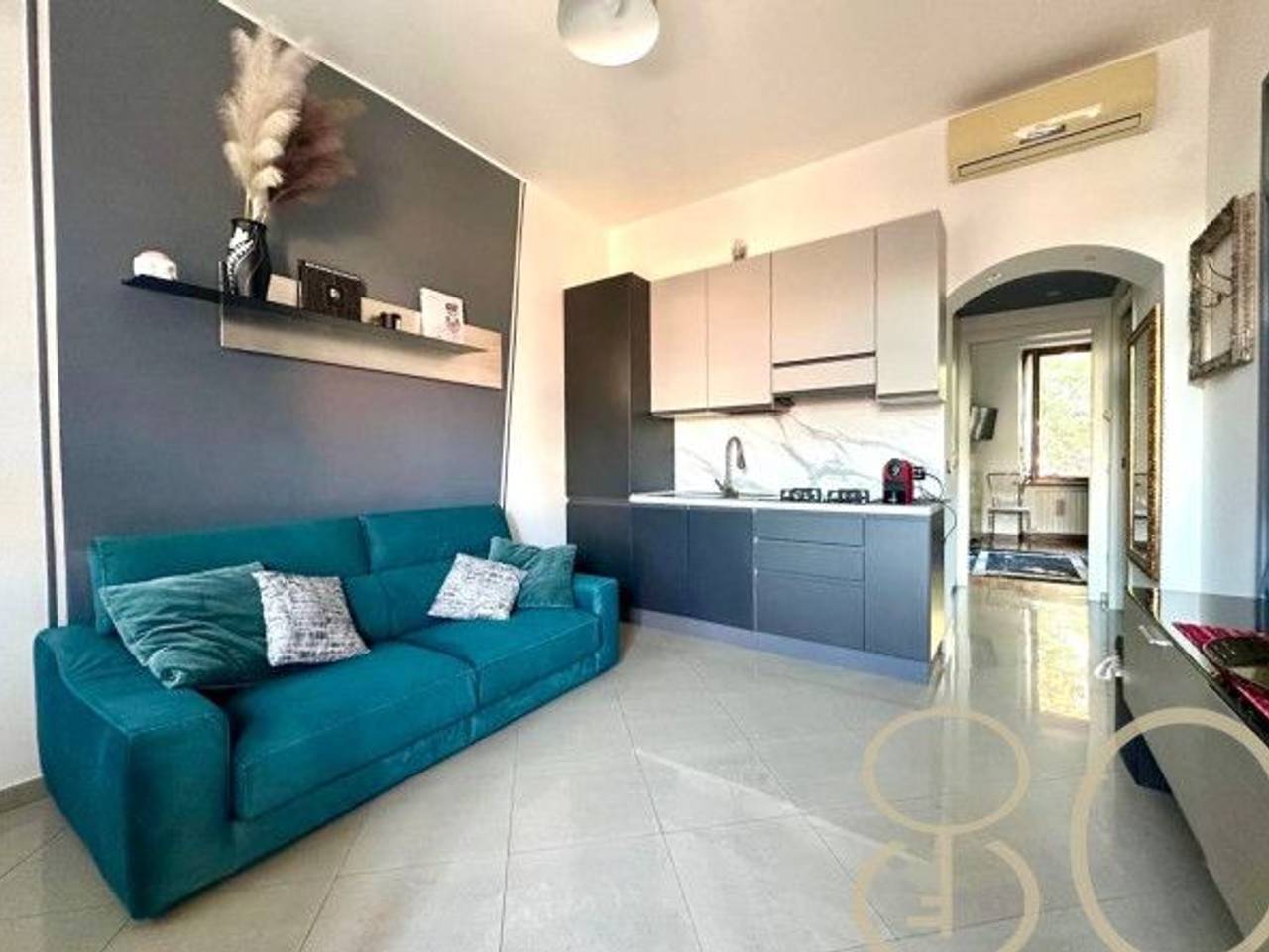 appartamento in vendita a Milano in zona Piazzale Lodi