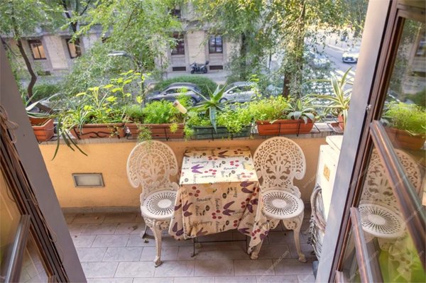 appartamento in vendita a Milano in zona Porta Venezia