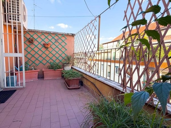 appartamento in vendita a Milano in zona Forlanini