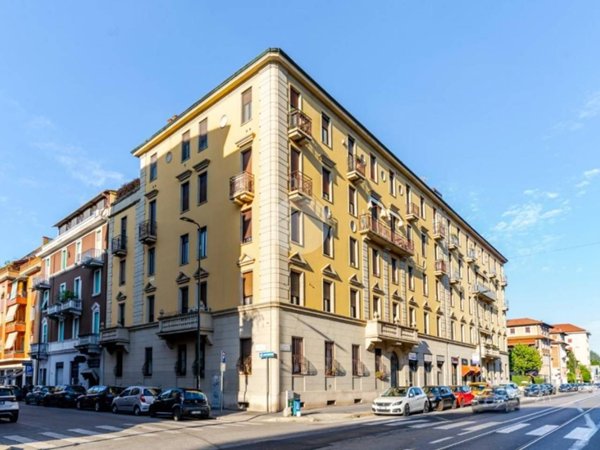 appartamento in vendita a Milano in zona Forze Armate