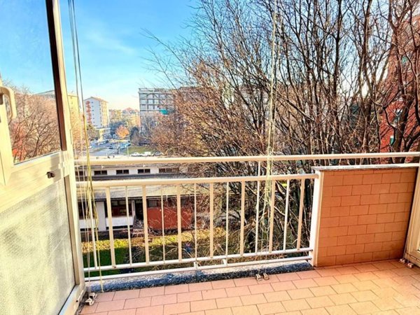 appartamento in vendita a Milano in zona Bande Nere