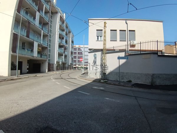 appartamento in vendita a Milano in zona Vigentino