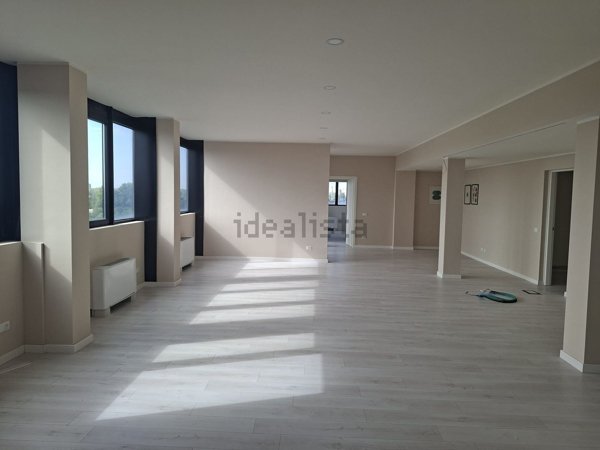 appartamento in vendita a Milano in zona Vigentino