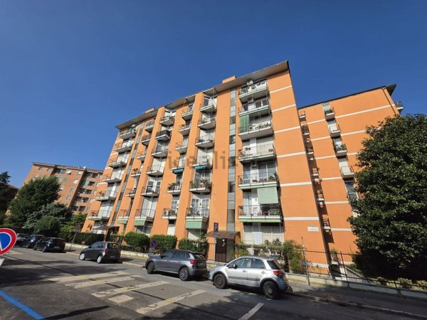 appartamento in vendita a Milano in zona Corvetto