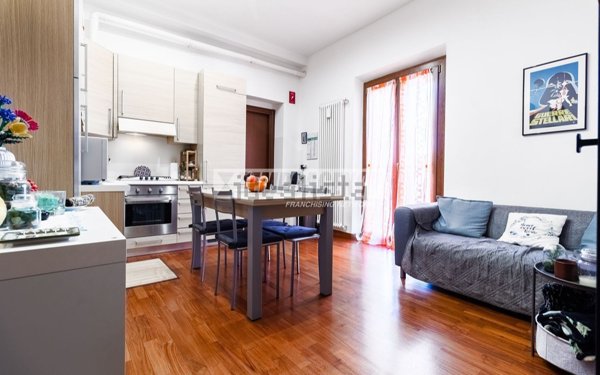appartamento in vendita a Milano in zona Rogoredo