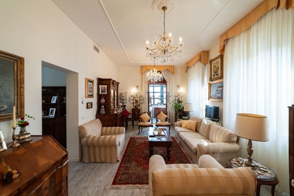 casa indipendente in vendita a Milano in zona Maciachini
