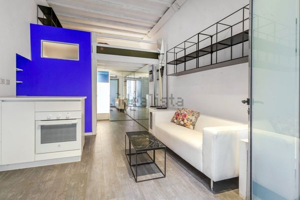 appartamento in vendita a Milano in zona Isola