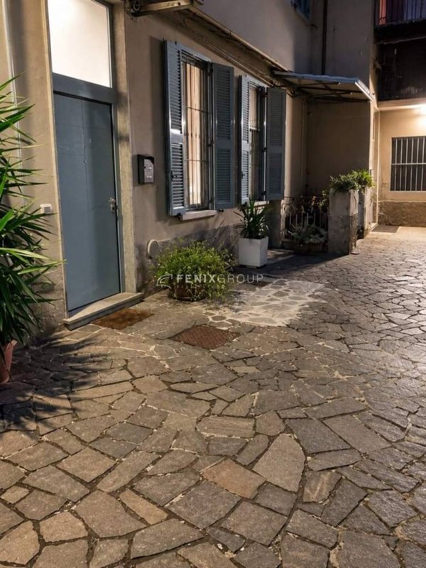 appartamento in vendita a Milano in zona Corvetto