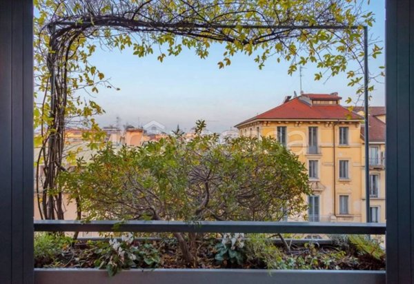 appartamento in vendita a Milano in zona Brera
