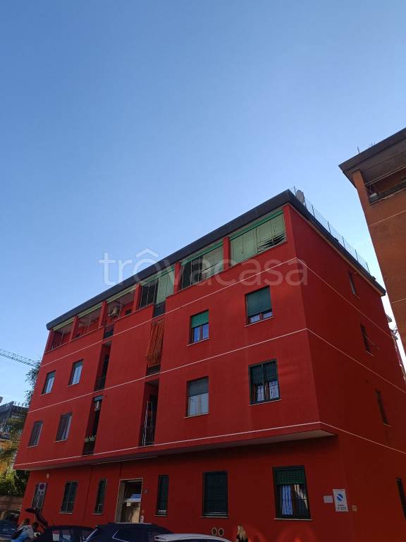 appartamento in vendita a Milano in zona Rottole