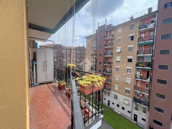 appartamento in vendita a Milano in zona Affori