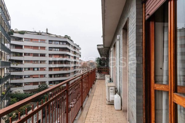 appartamento in vendita a Milano in zona Città Studi