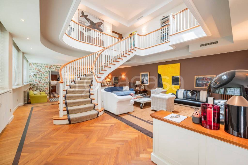 casa indipendente in vendita a Milano in zona Il Portello