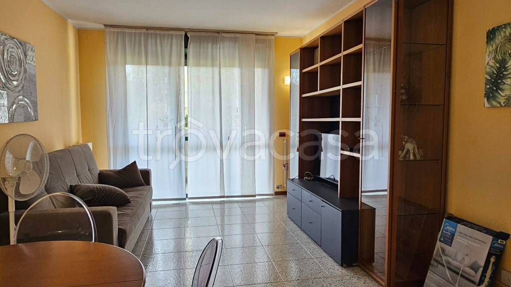 appartamento in vendita a Milano in zona Barona