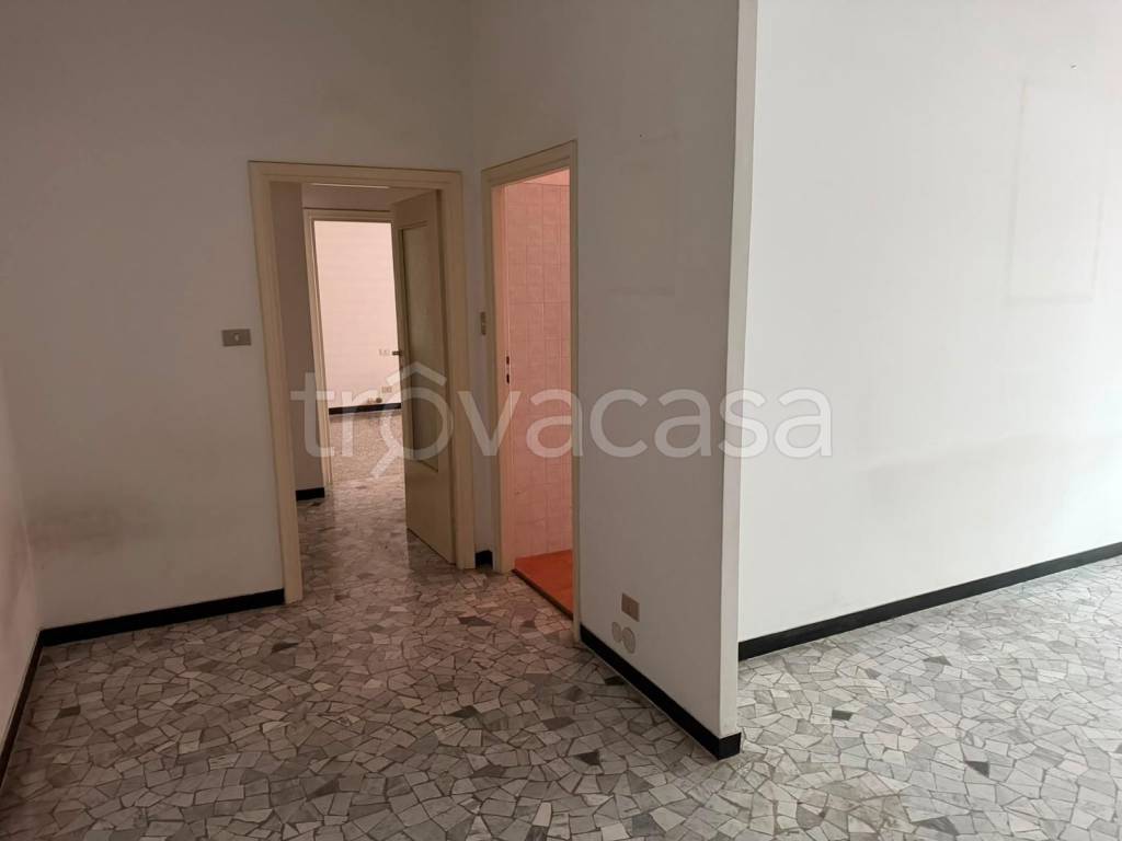 appartamento in vendita a Milano in zona Calvairate