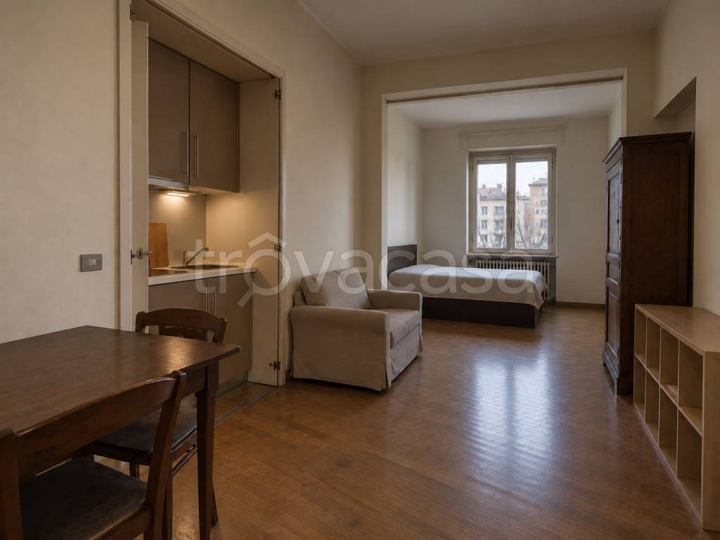 appartamento in vendita a Milano in zona Porta Nuova