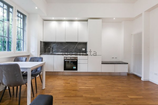 appartamento in vendita a Milano in zona Prato Centenaro