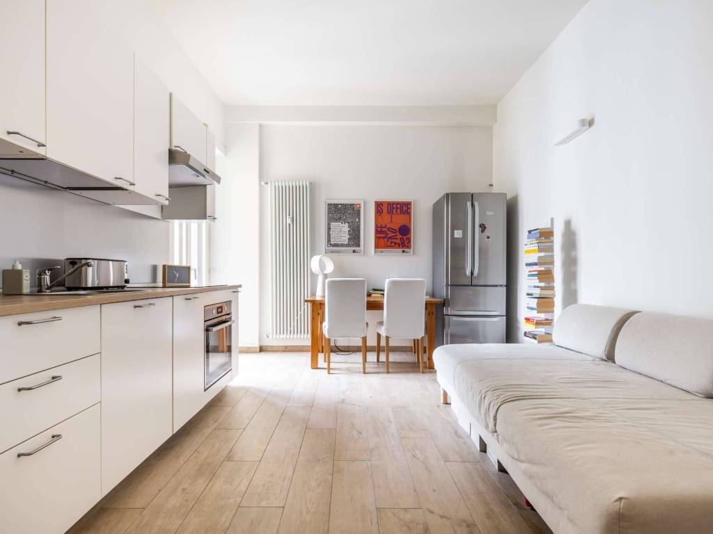 appartamento in vendita a Milano in zona Porta Nuova