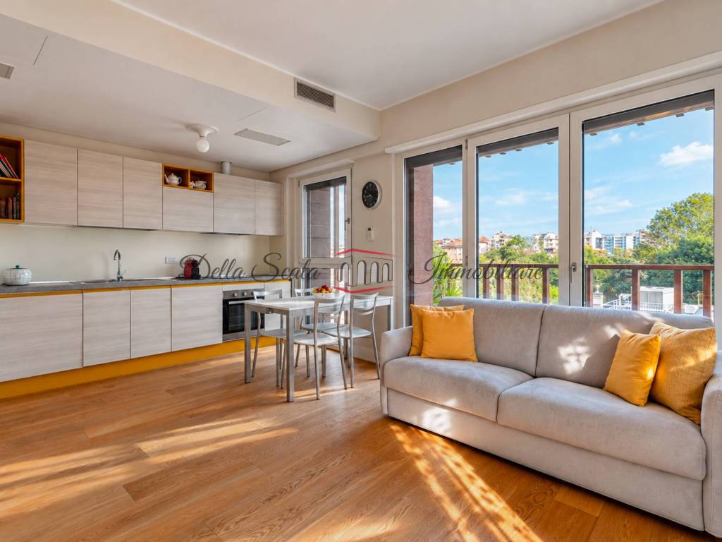 appartamento in vendita a Milano in zona Isola