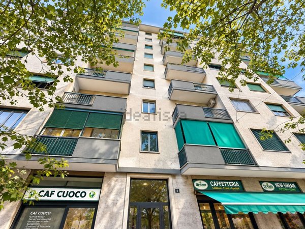 appartamento in vendita a Milano in zona Piazzale Lodi