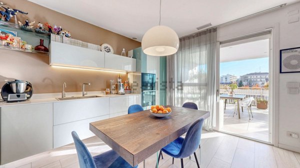 appartamento in vendita a Milano in zona Maggiolina