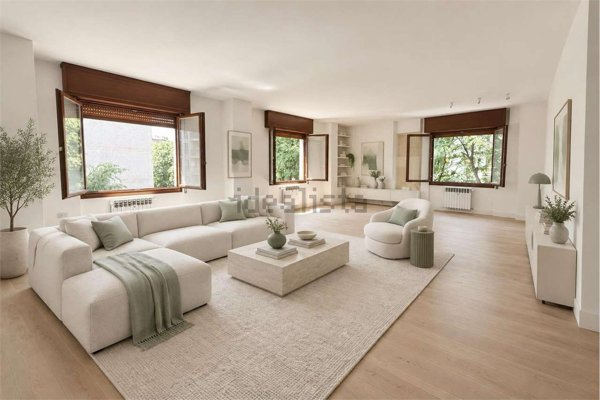 appartamento in vendita a Milano in zona Il Portello