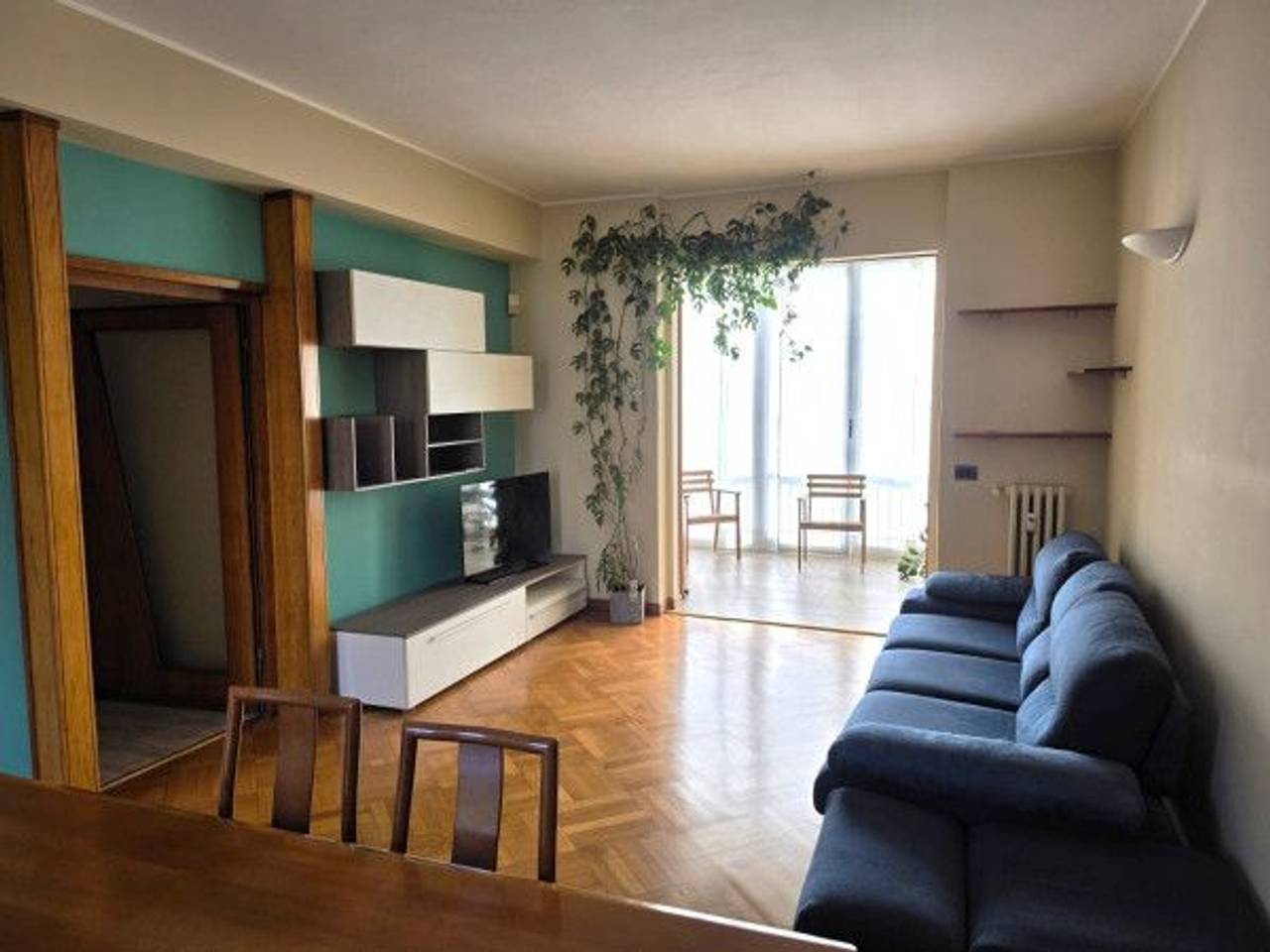 appartamento in vendita a Milano in zona Feltre