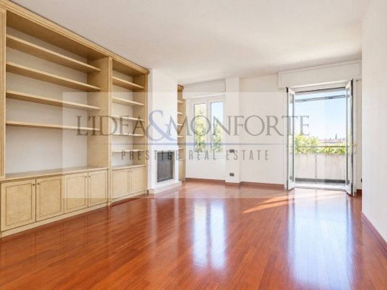 appartamento in vendita a Milano in zona Brera