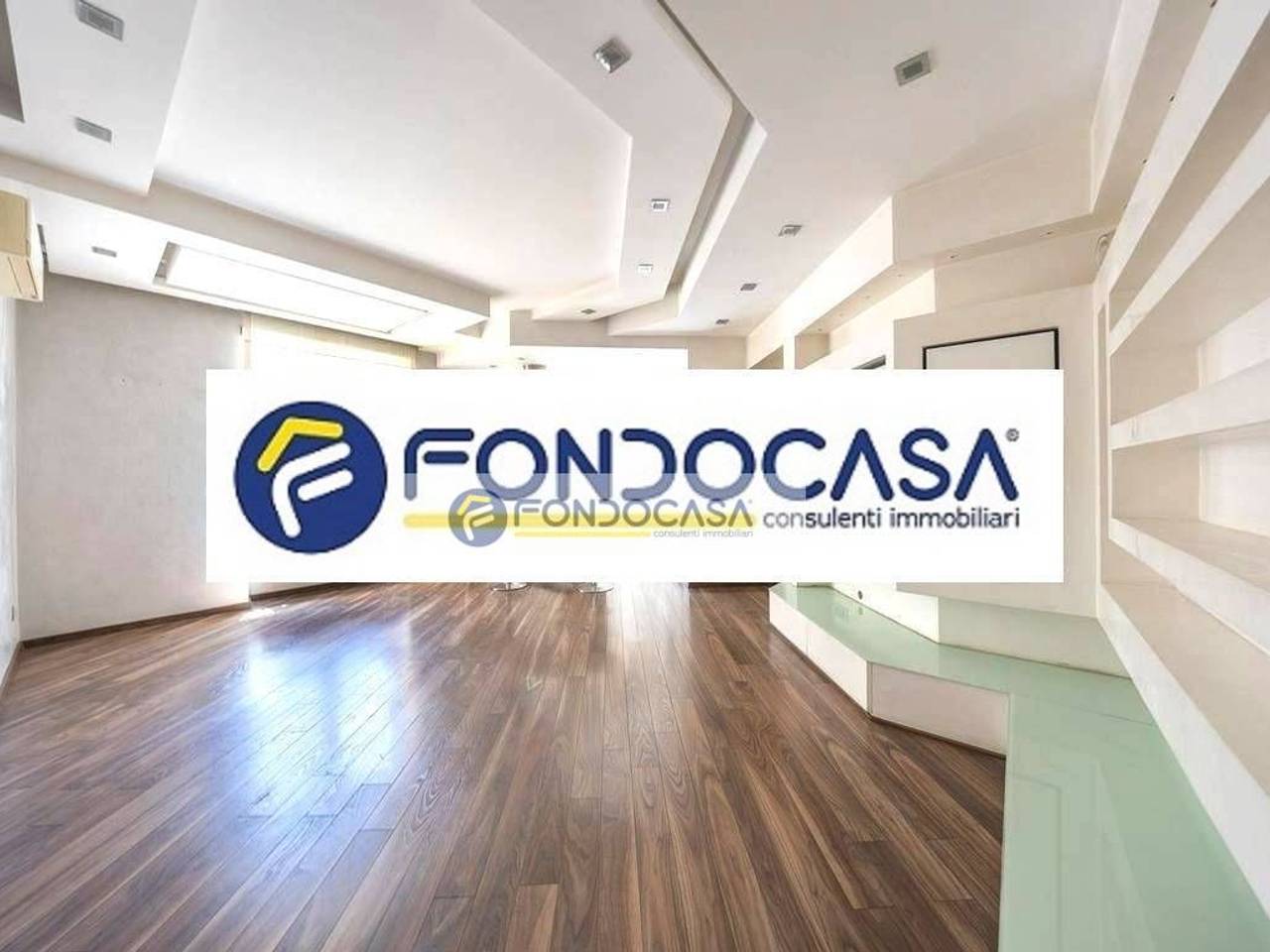 appartamento in vendita a Milano in zona Isola