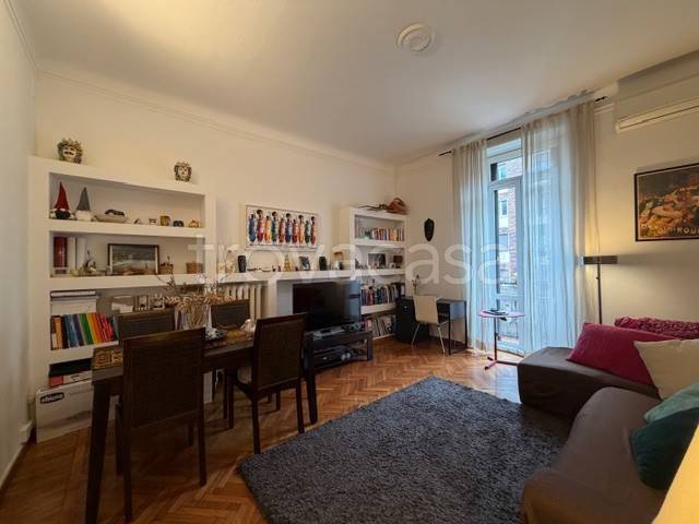 appartamento in vendita a Milano in zona Ponte Seveso