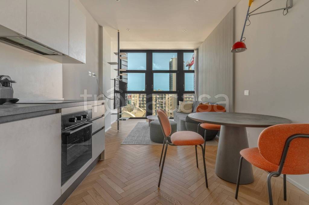 appartamento in vendita a Milano in zona Porta Nuova