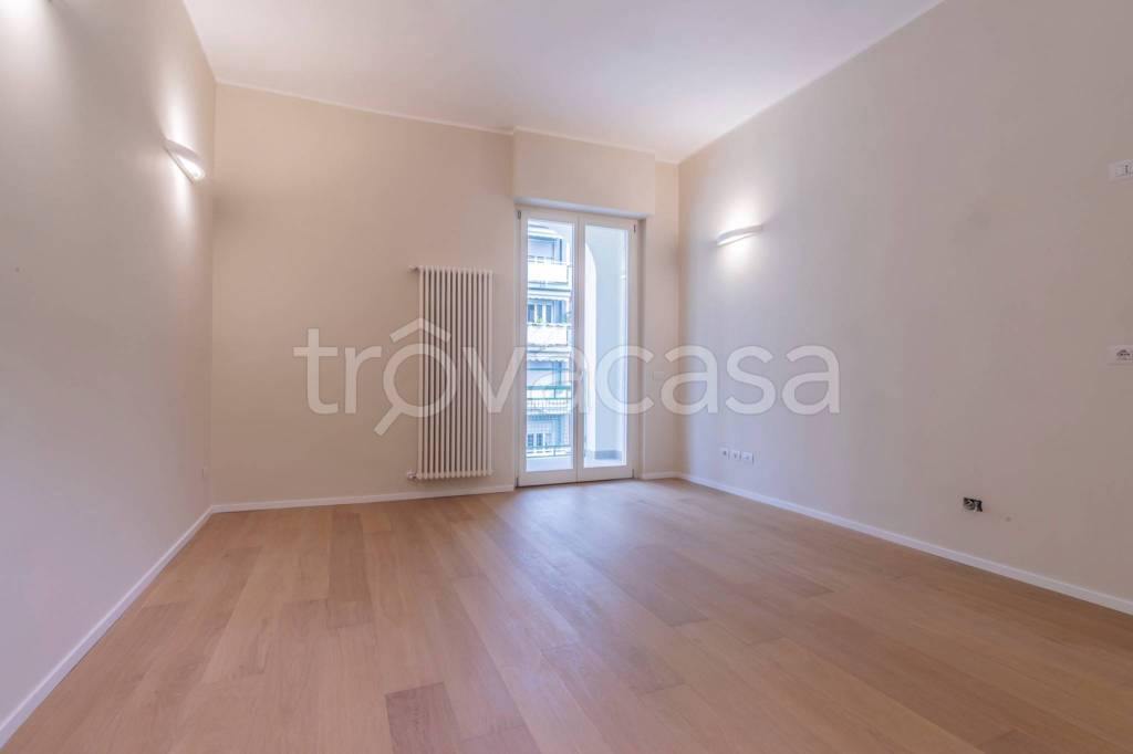 appartamento in vendita a Milano in zona Stazione Centrale