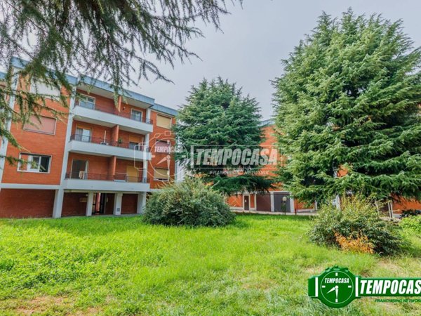 appartamento in vendita a Milano in zona Figino