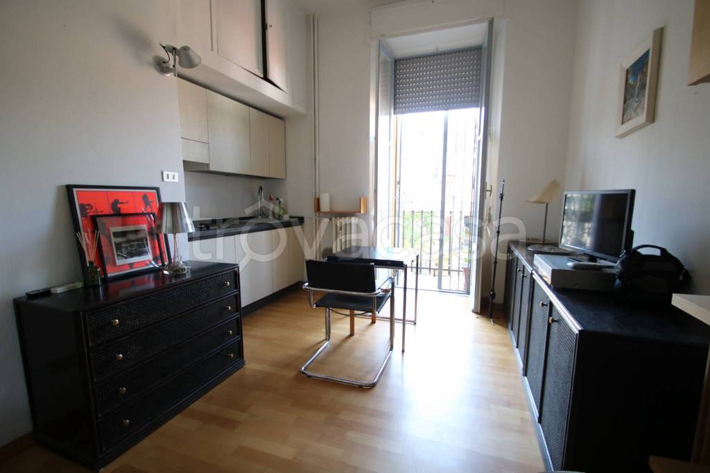 appartamento in vendita a Milano in zona Isola