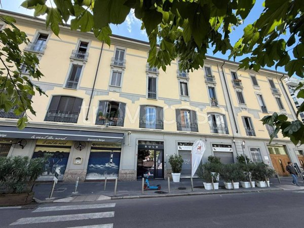appartamento in vendita a Milano in zona Piazzale Lodi