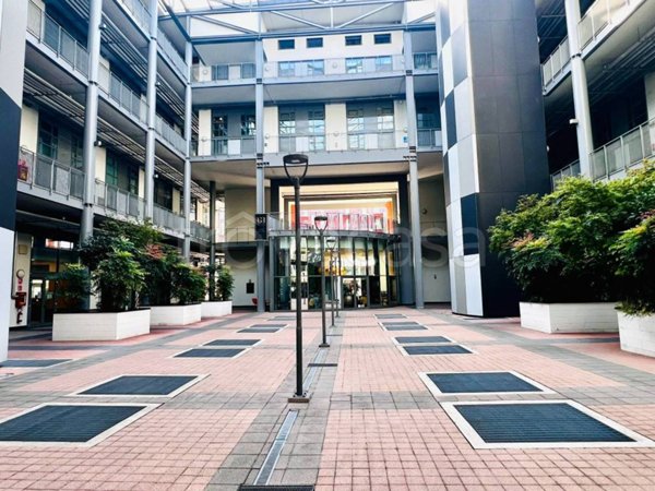 appartamento in vendita a Milano in zona Morivione