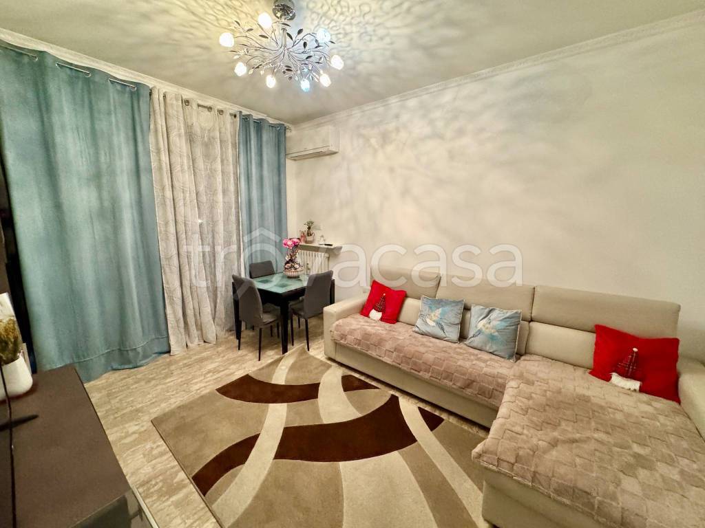 appartamento in vendita a Milano in zona Città Studi
