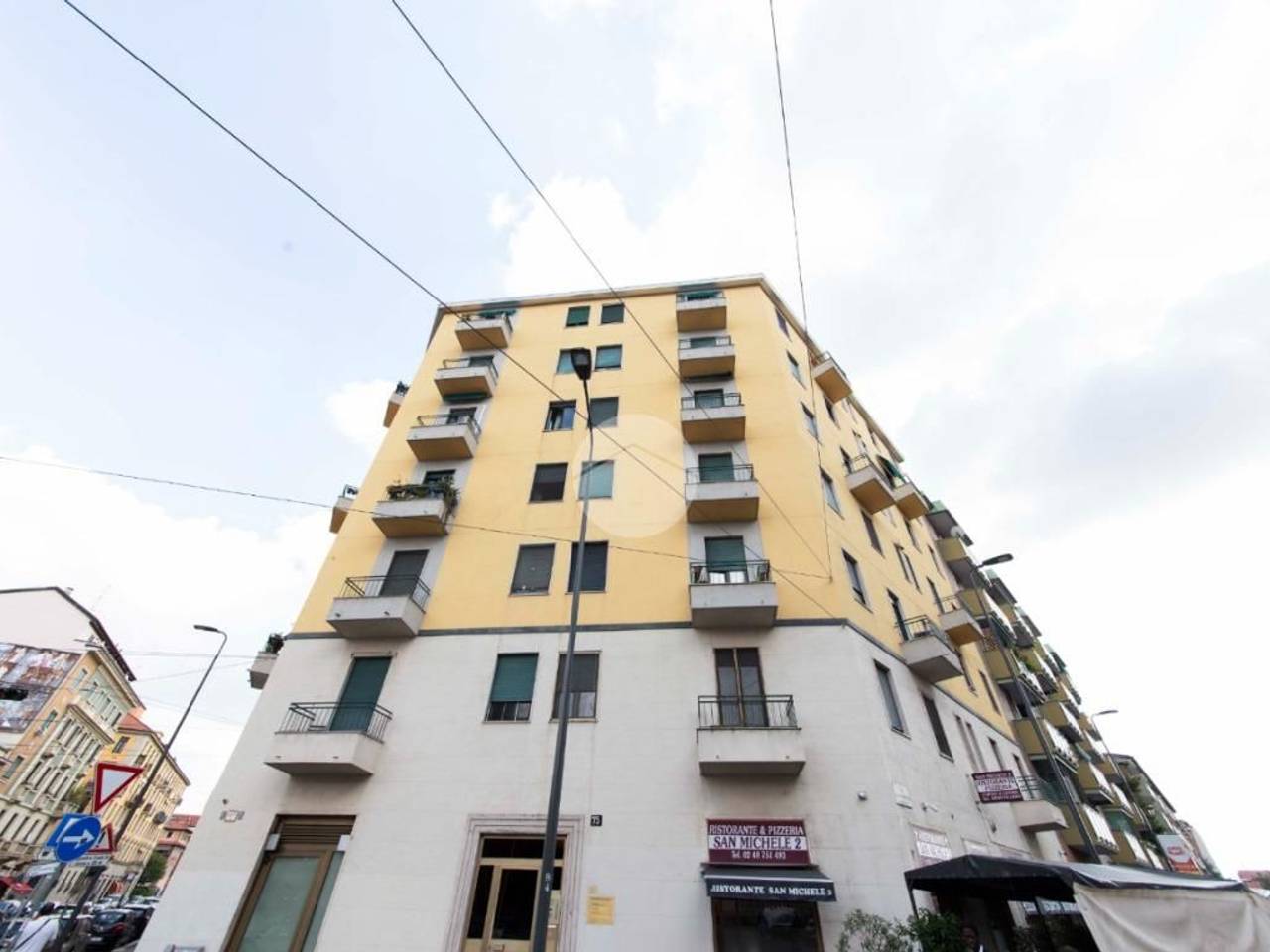 appartamento in vendita a Milano in zona Bande Nere