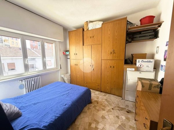appartamento in vendita a Milano in zona Famagosta