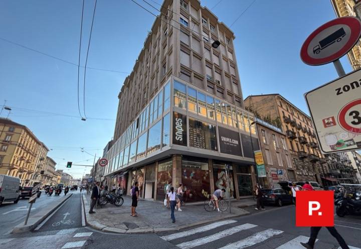 ufficio in vendita a Milano in zona Porta Venezia