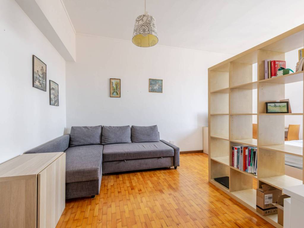 appartamento in vendita a Milano in zona Città Studi