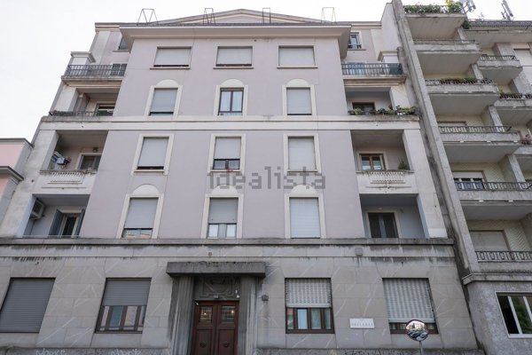 appartamento in vendita a Milano in zona Città Studi