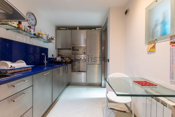 appartamento in vendita a Milano in zona Piazzale Lodi