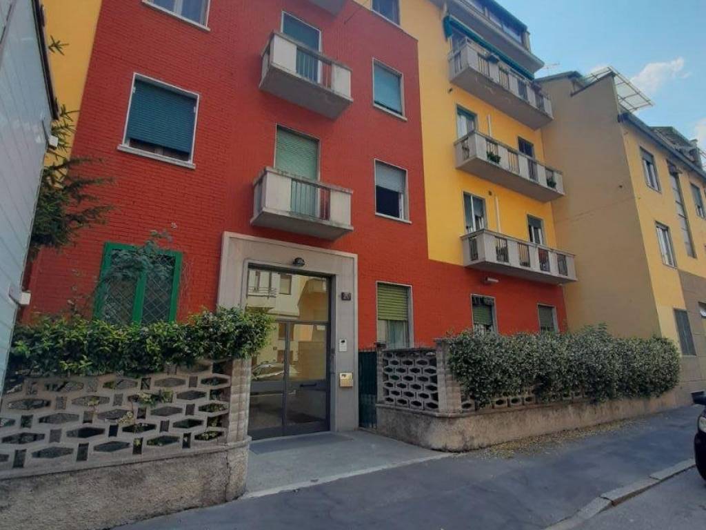 appartamento in vendita a Milano in zona Forlanini