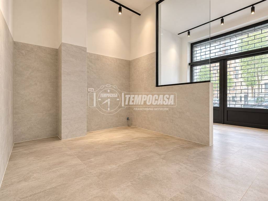 appartamento in vendita a Milano in zona Porta Nuova