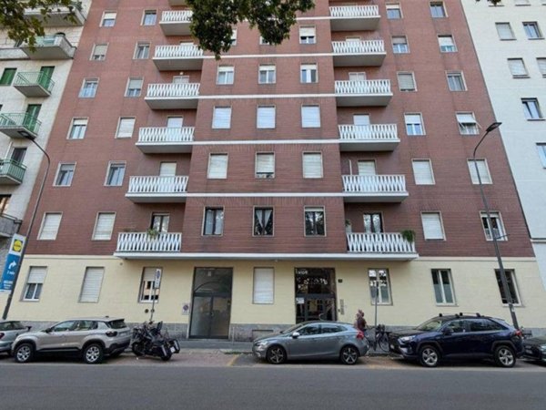 appartamento in vendita a Milano in zona Solari